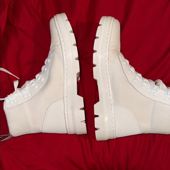 Dr Martens off White Women's Boots sz 8 us 39 eu - Picture 4 of 6